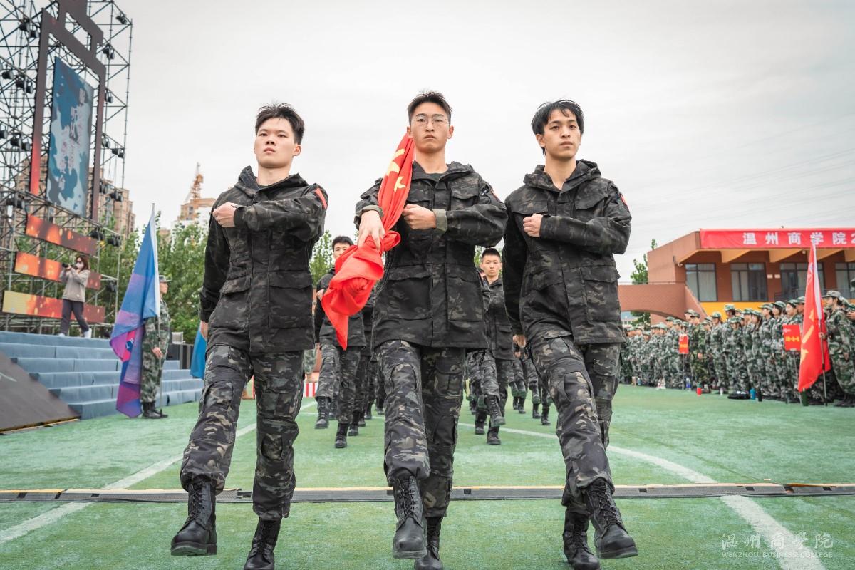 2022.10.17 國(guó)旗護(hù)衛(wèi)隊(duì) 近景2 羅欣怡_攝.jpg